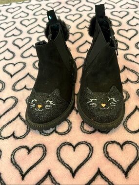 wonder nation Black Cat Glitter Toe Chelsea Boots for Kids
